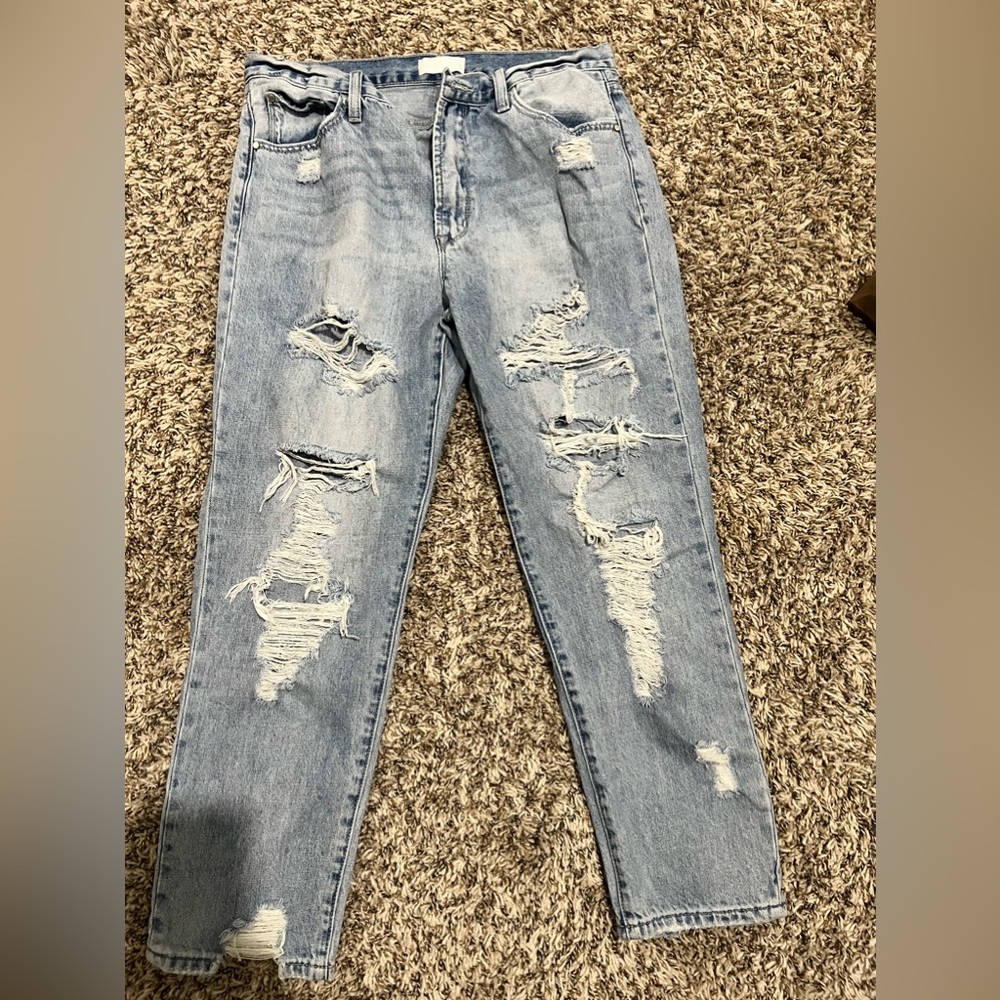 Distressed Vintage Mom Jeans